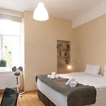 Hotel apartamentowy Stories Hub 4*