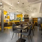 Stories Hub Hotel apartamentowy