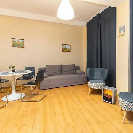 Aparthotel Stories Hub
