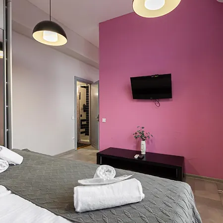 Stories Hub Aparthotel Lvov