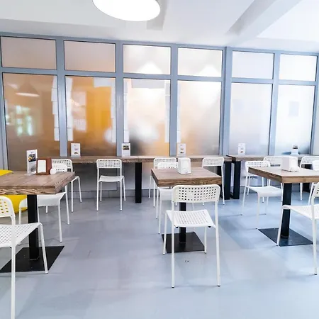 Stories Hub 3* Lvov