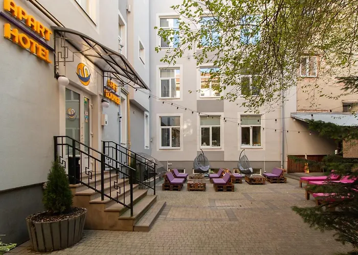 Stories Hub Aparthotel Lvov