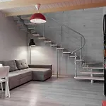 Stories Hub