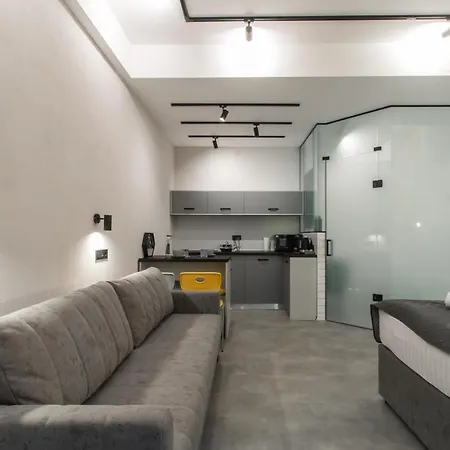Apartmanhotel Stories Hub 4*