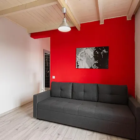 Apartahotel Stories Hub 3*