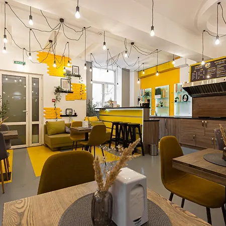 Stories Hub Aparthotel Lviv